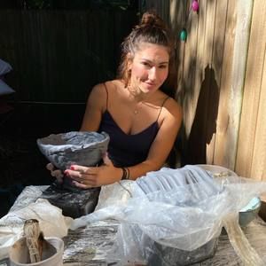 Meet your Posher, Eva